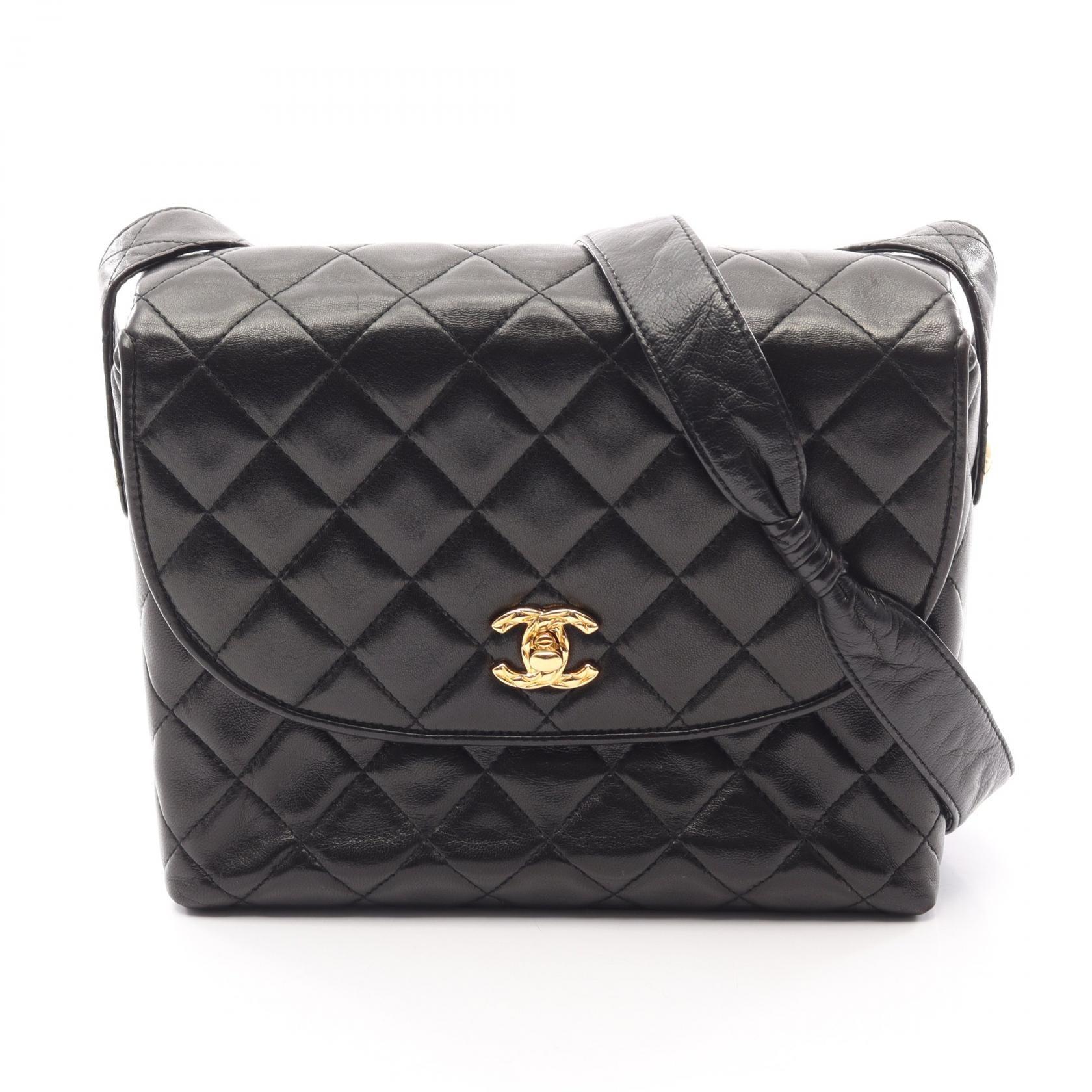 シャネル CHANEL マトラッセ ショルダーバッグ バッグ ラムスキン(羊革) レディース ブラック系 【中古】