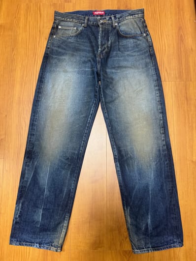 Supreme Distressed Loose Fit Selvedge Jean "Washed Indigo" (25SS)