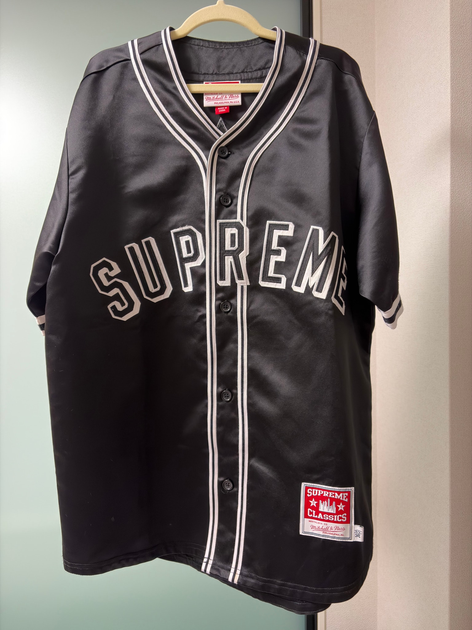 Supreme x Mitchell & Ness Satin Baseball Jersey "Black"