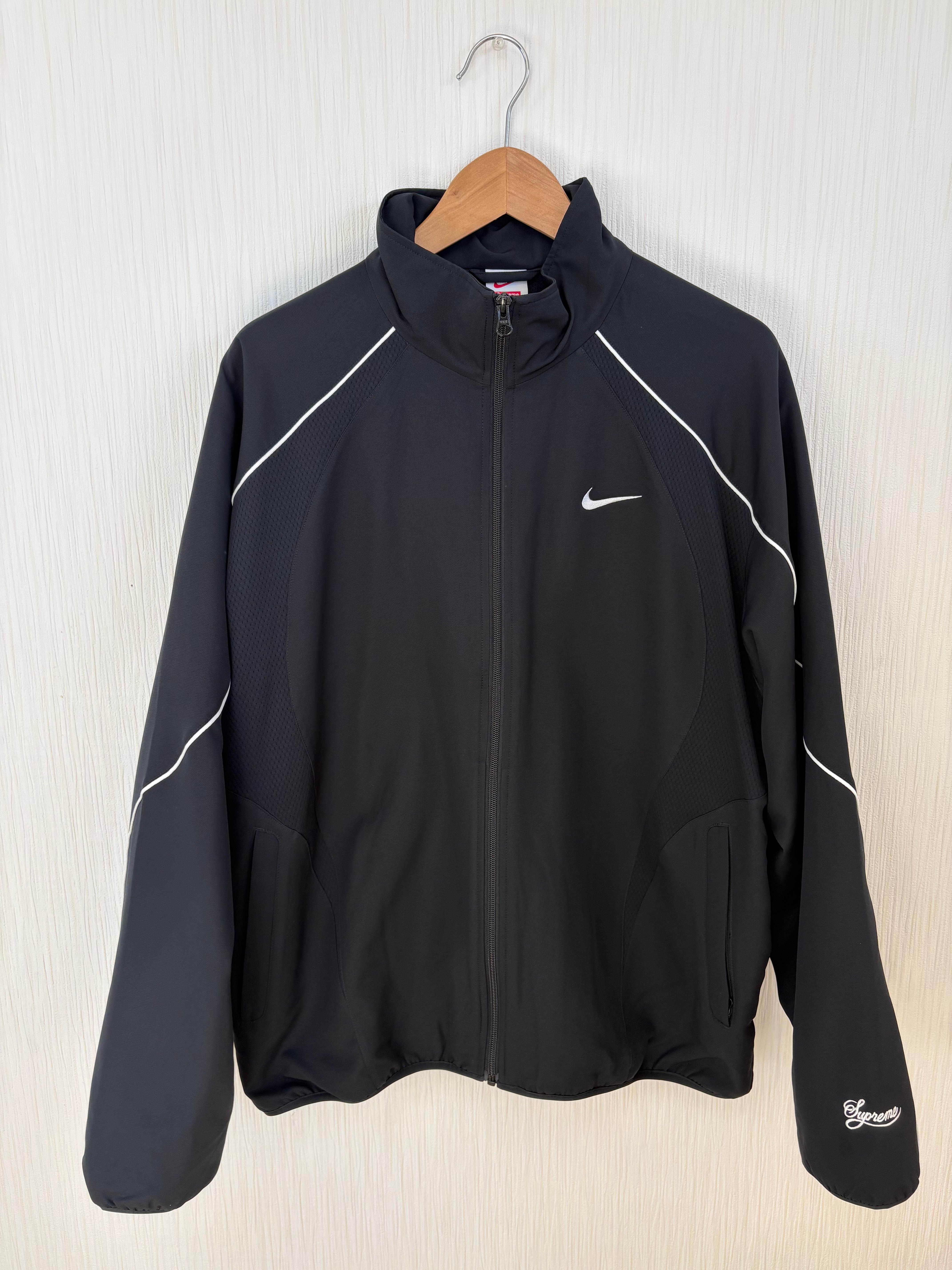 Supreme x Nike Track Jacket "Black"