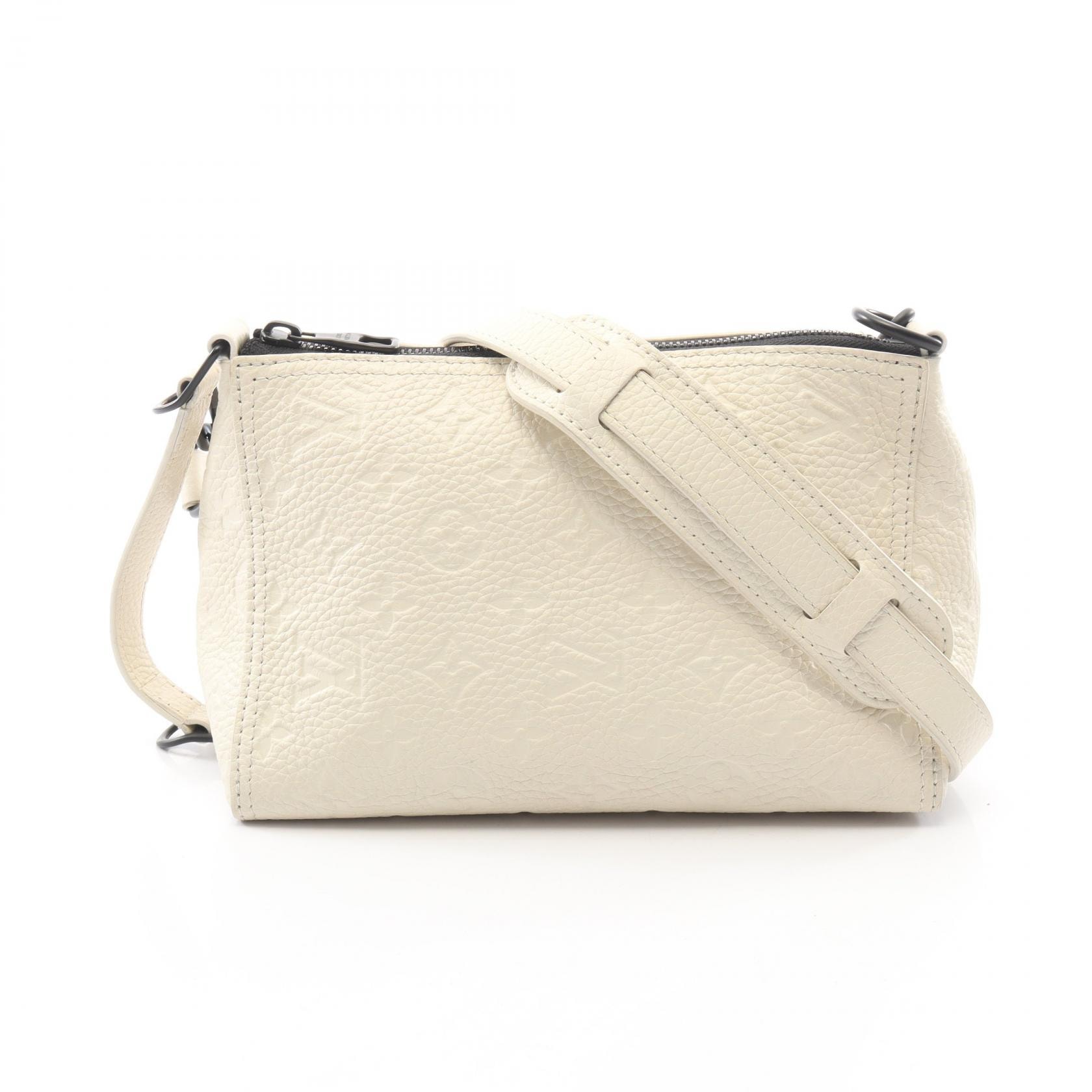 ルイ・ヴィトン LOUIS VUITTON トリアングル メッセンジャー 2WAY ショルダーバッグ バッグ レザー モノグラム・トリヨンレザー メンズ ホワイト系 M55927 【中古】