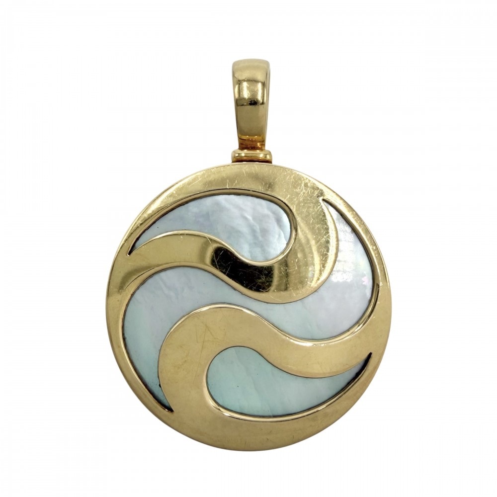 BVLGARI ブルガリ ペンダントトップ オプティカル  ジュエリー アクセサリー 18金YG Au750 K18イエローゴールド    ホワイトシェル ゴールド ユニセックス 約30.5g【中古品】