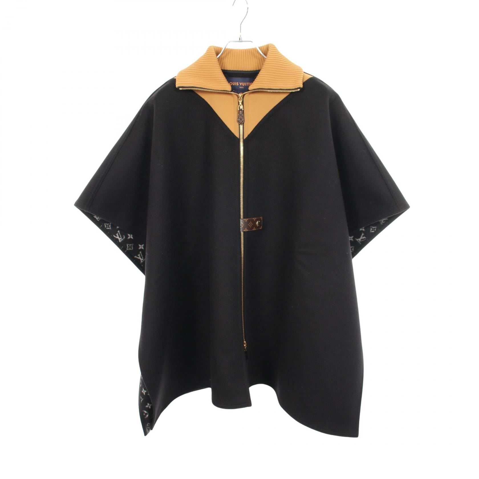 ルイ・ヴィトン LOUIS VUITTON スポーティハイネックダブルフェイスケープ 裏地モノグラム ポンチョ 衣料品 アウター ウール シルク レディース ブラック系 / ブラウン系 RW222W QWE FNCO27 【中古】