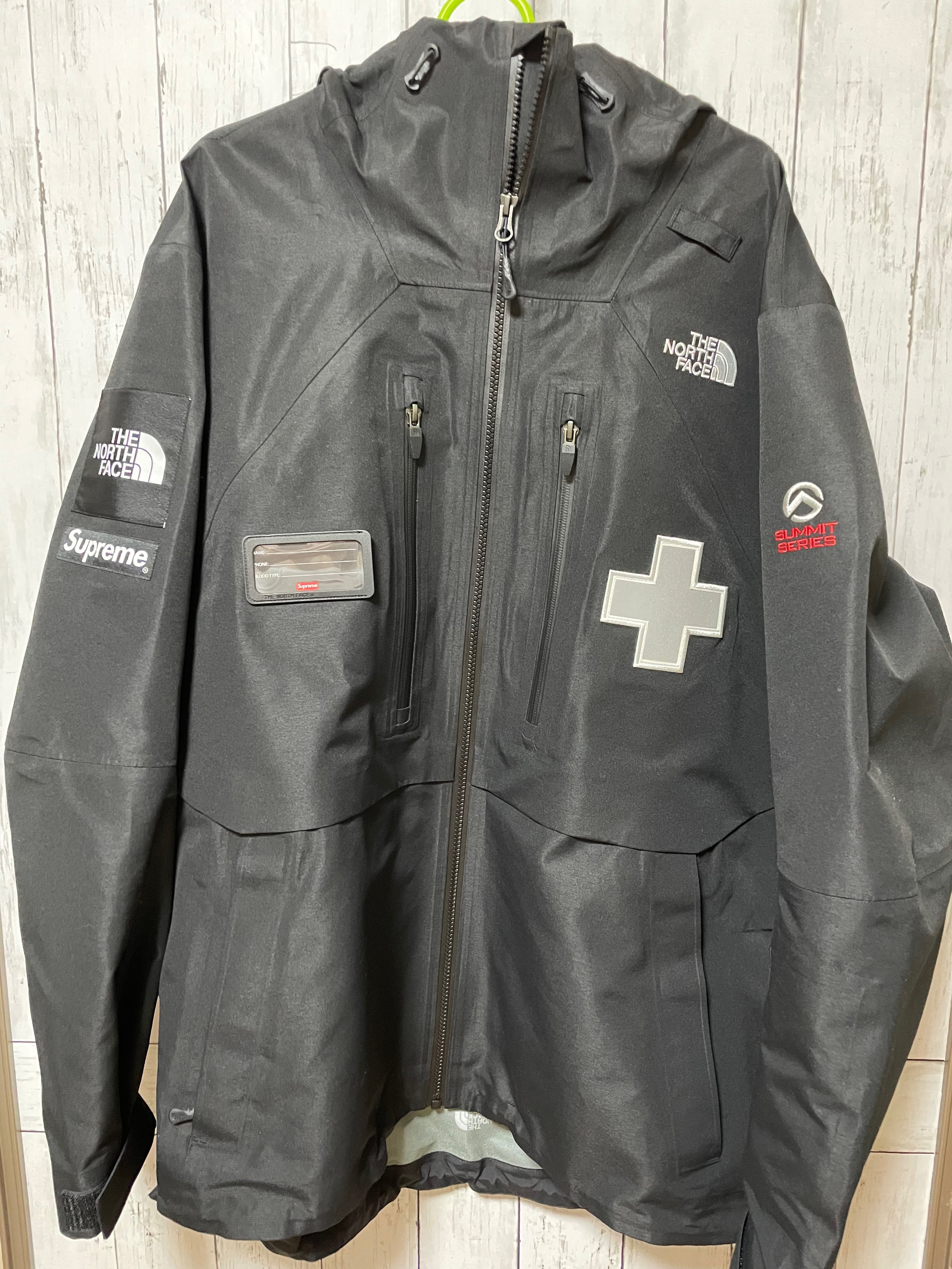 Supreme x The North Face Summit Series Rescue Mountain Pro Jacket "Black"