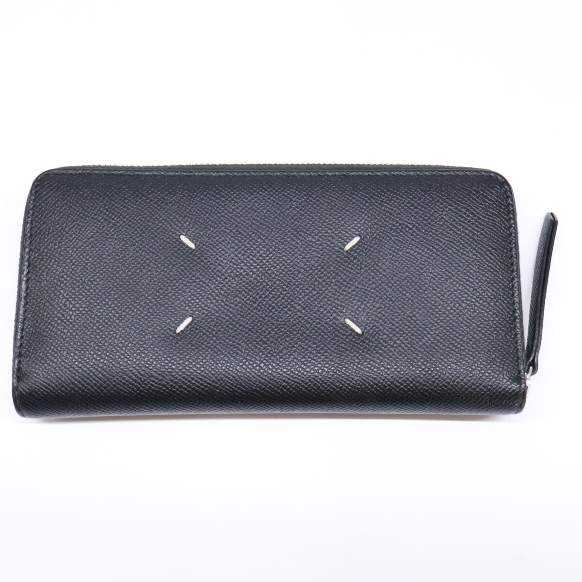 メゾンマルジェラ S56UI0110 P4745 T8013 4ステッチ ジップアラウンドウォレット