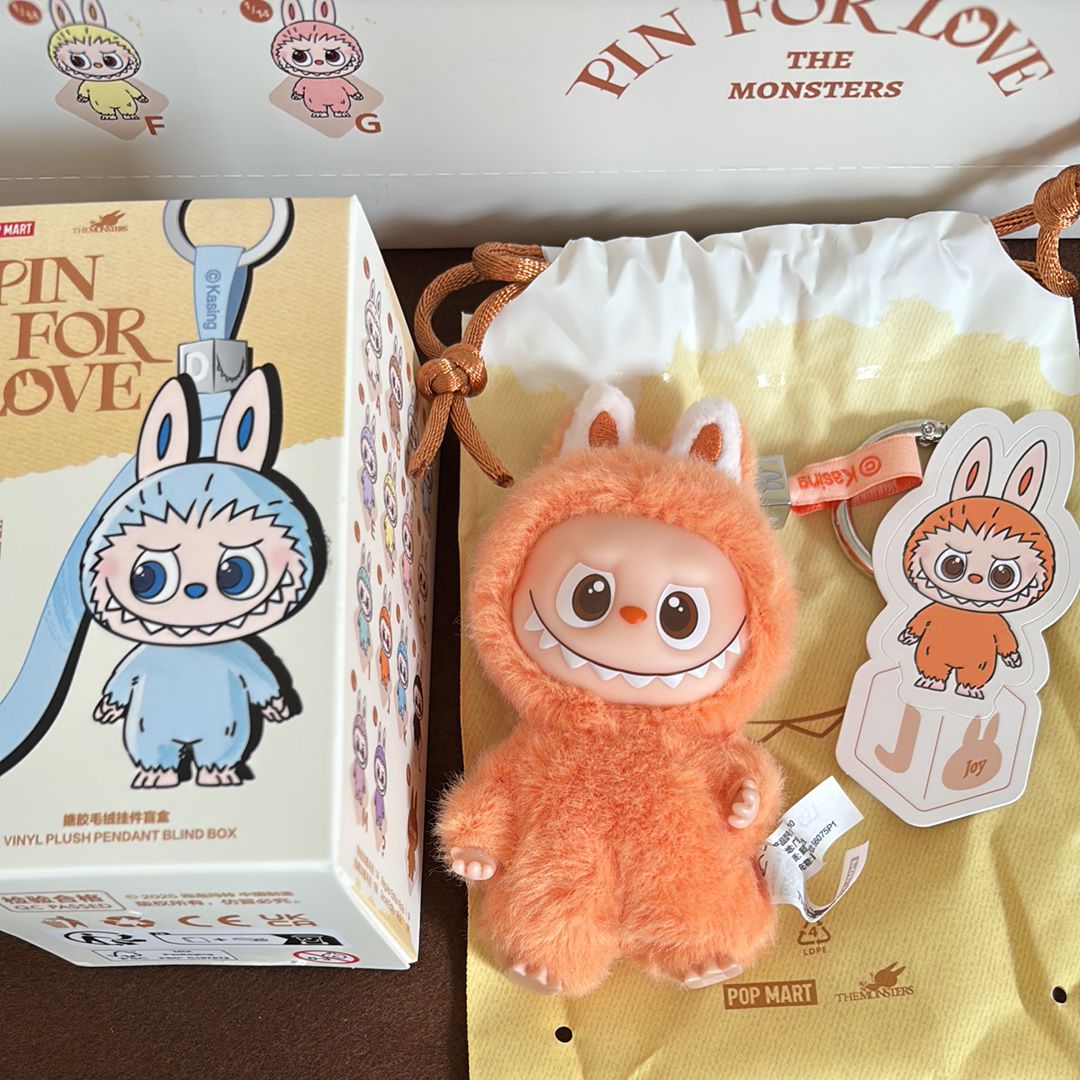 POP MART THE MONSTERS (LABUBU) Pin for Love Series-Vinyl Plush Pendant (A-M) J