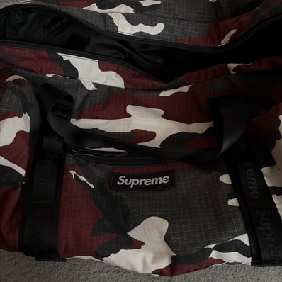 Supreme Leather Money Bag (25SS) Supreme Leather Money Bag (25SS)