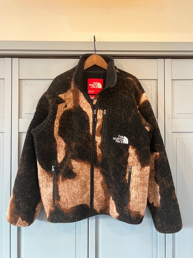 Supreme x The North Face Bleached Denim Print Fleece Jacket "Black"