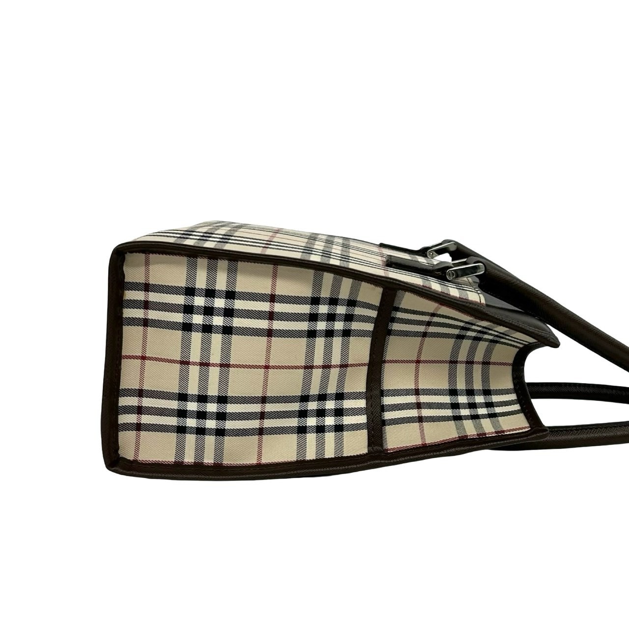 B (目立った傷や汚れなし)】BURBERRY バーバリー ロゴ 刻印 ノバ