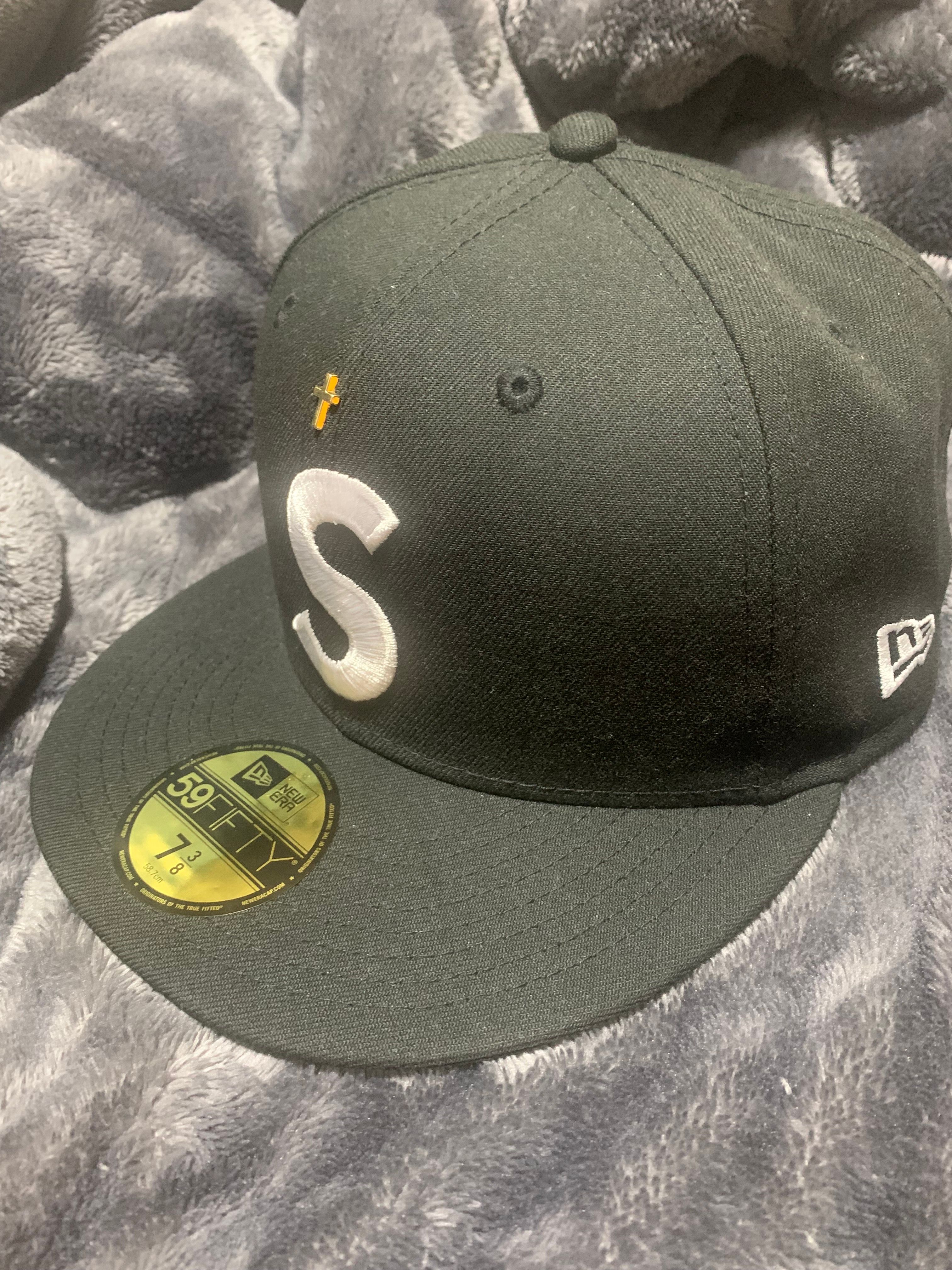Supreme Gold Cross S Logo New Era "Black"