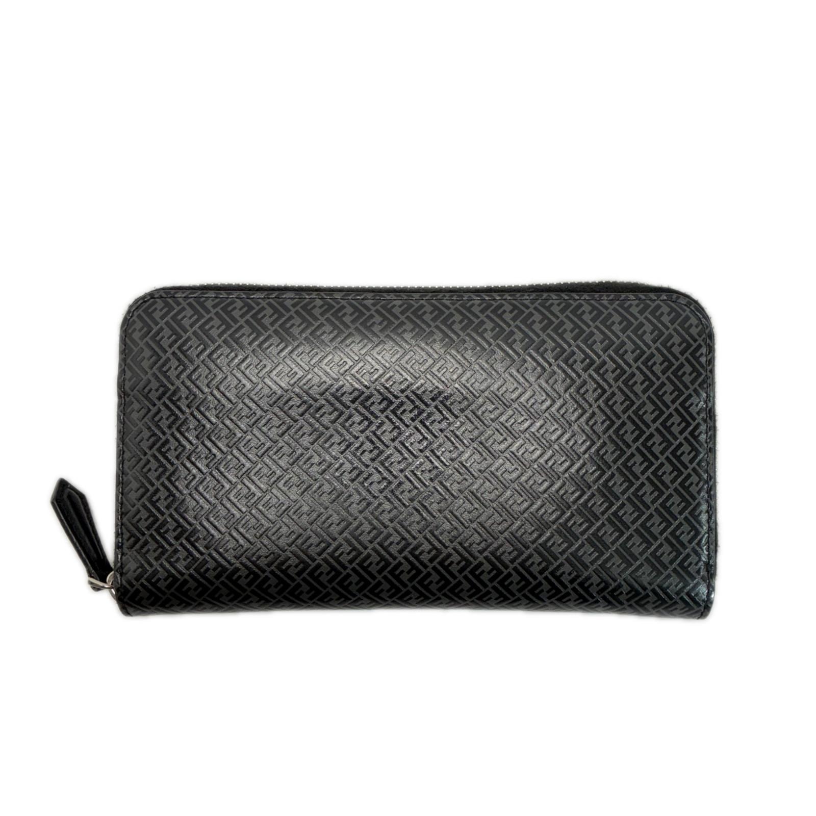 FENDI フェンディ ラウンドファスナー 長財布 ズッカ柄 7M0210 AGLP ブラック シルバー金具