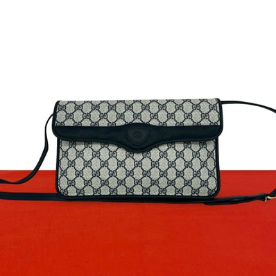 GUCCI グッチ GG ロゴ 柄 レザー PVC ショルダーバッグ ネイビー
01655
