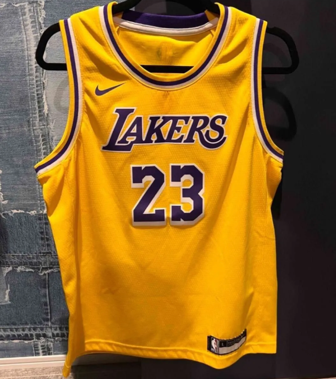NIKE/ナイキ/Los Angeles Lakers/ロサンゼルスレイカーズ/LA/NBA/バスケ/ユニフォーム/ゲームジャージ/タンクトップ/LeBron/レブロン/ウェッサイ/ローライダー/チカーノ/HIP HOP/ストリート/八村/ドンチッチ