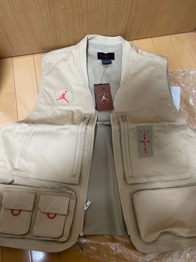 Air Jordan x Travis Cactus Jack Utility Vest "Khaki Desert"