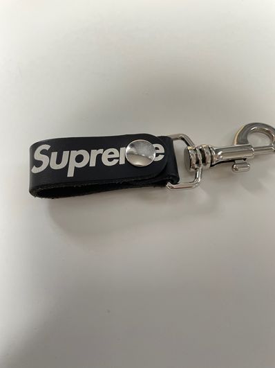 Supreme Leather Key Loop "Black"