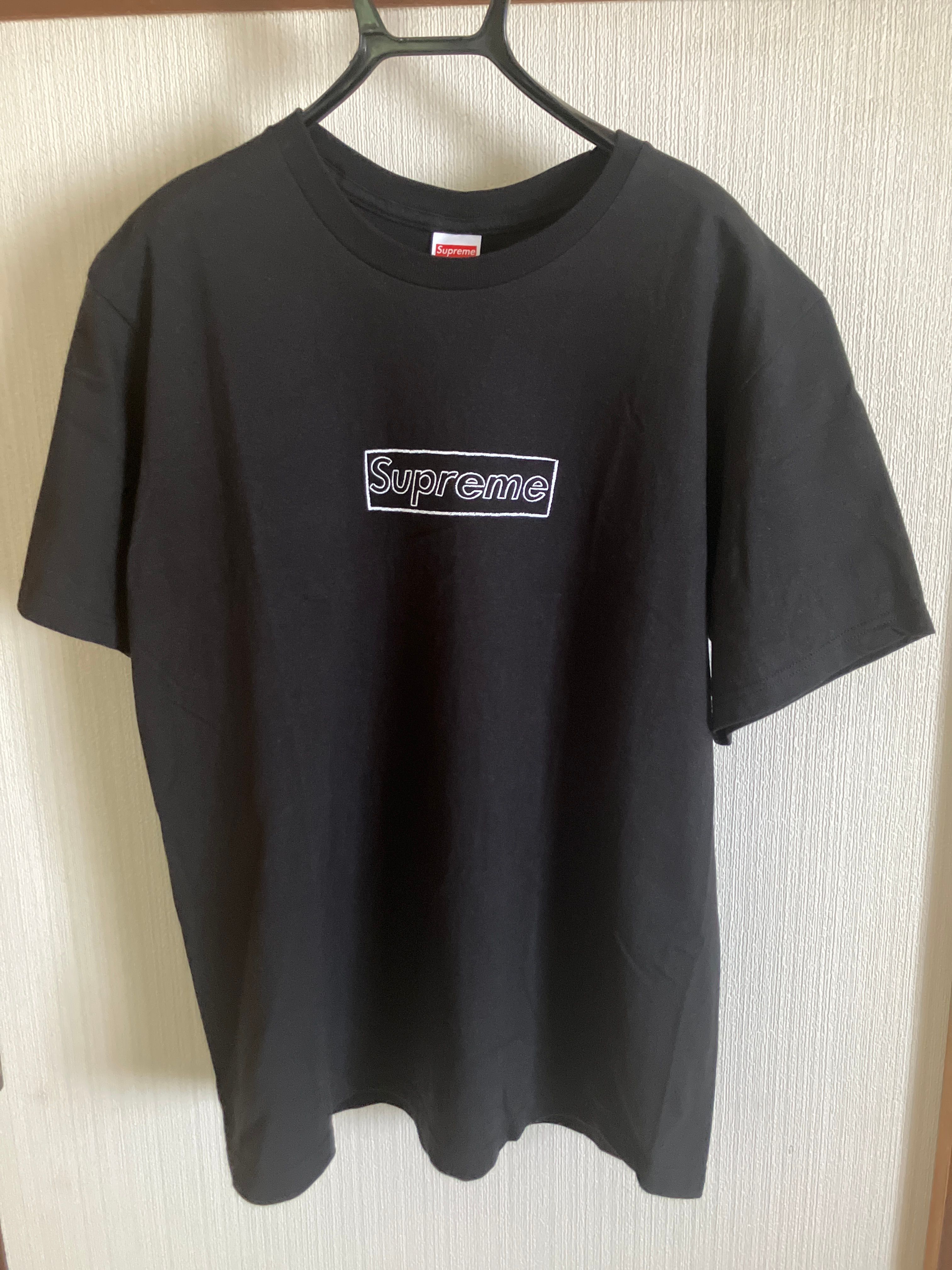 Supreme KAWS Chalk Logo Tee "Black"