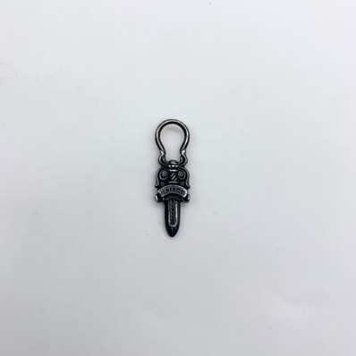 Chrome Hearts #5 Dagger Charm Zip 2 "Silver"
