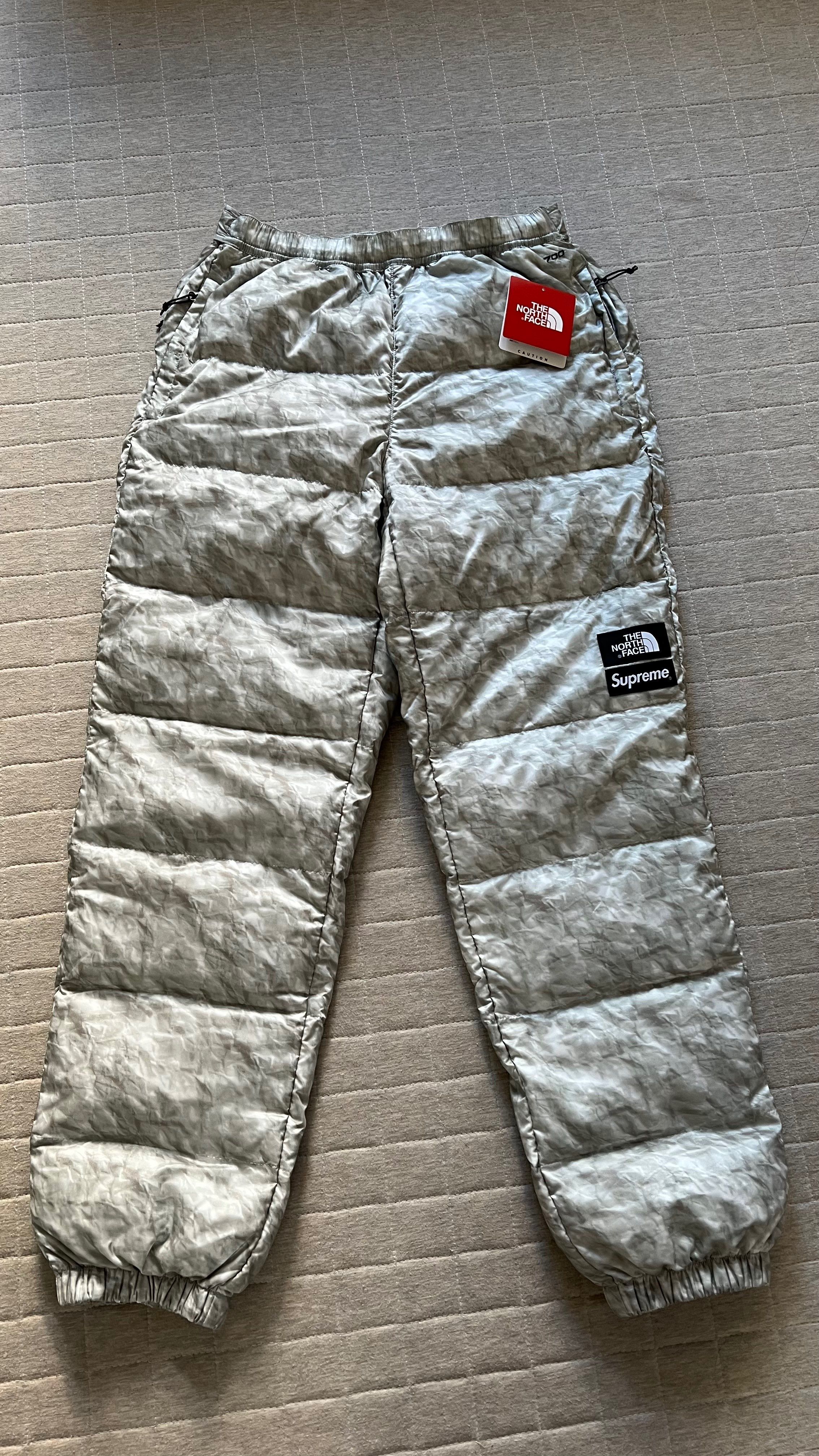 Supreme x The North Face Paper Print Nuptse Pant "White"