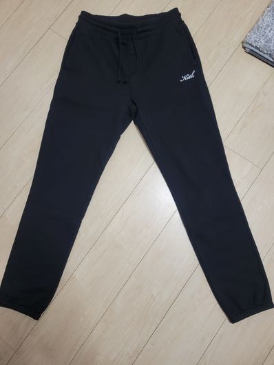 KITH スウェットパンツ