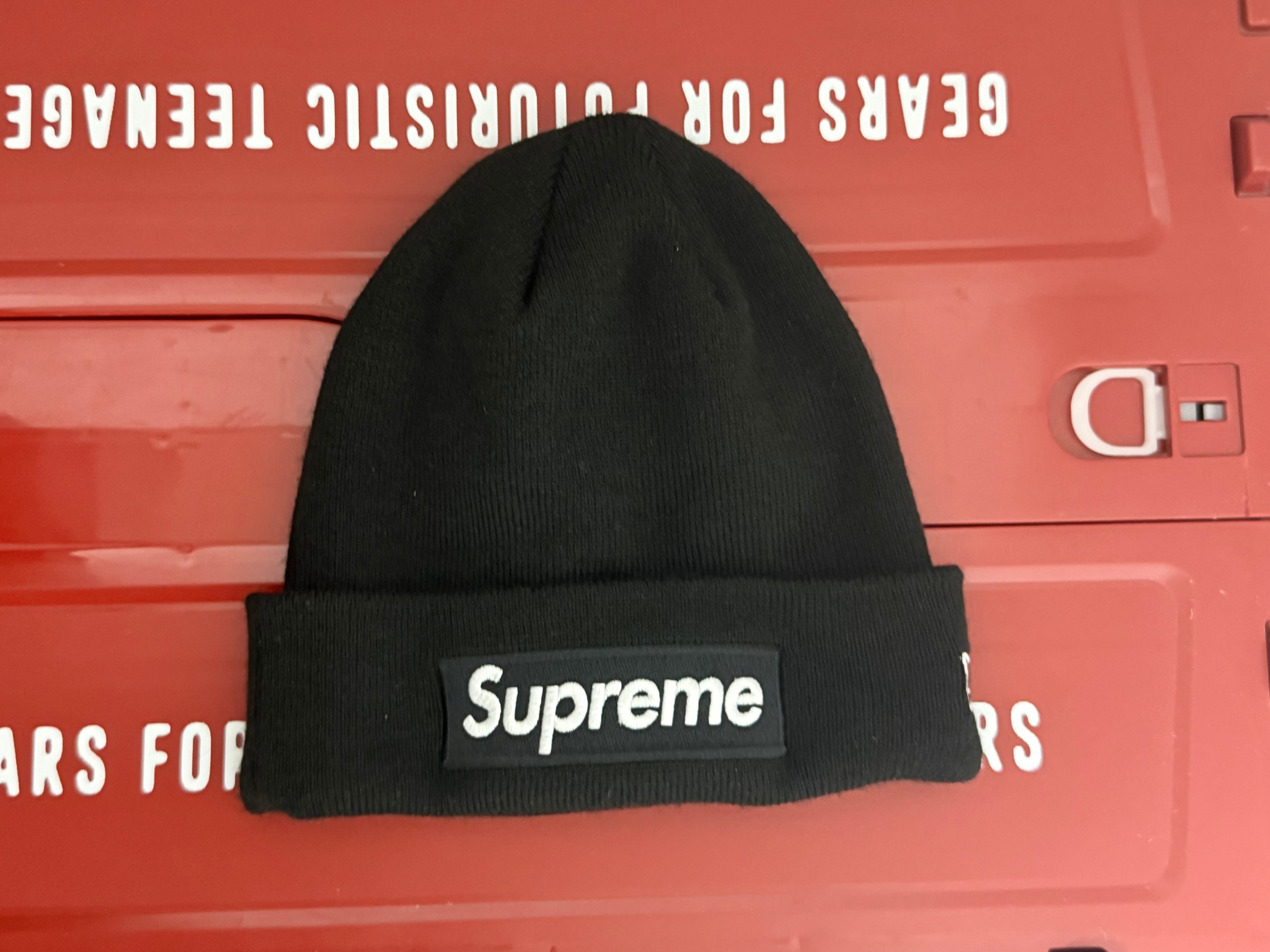 Supreme x NEW ERA Box Logo Beanie (25FW) "Black"