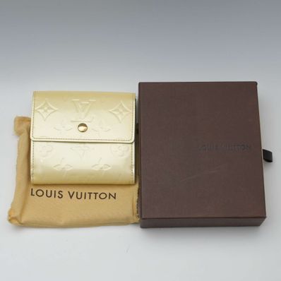 Louis Vuitton Monogram Vernis Porte Monnaie Bie Cartescredit "Perle"