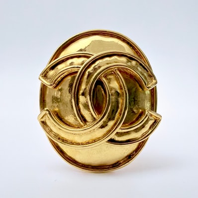 CHANEL シャネル 94P ココマーク ブローチ ゴールドカラー オーバル 楕円形 アクセサリー