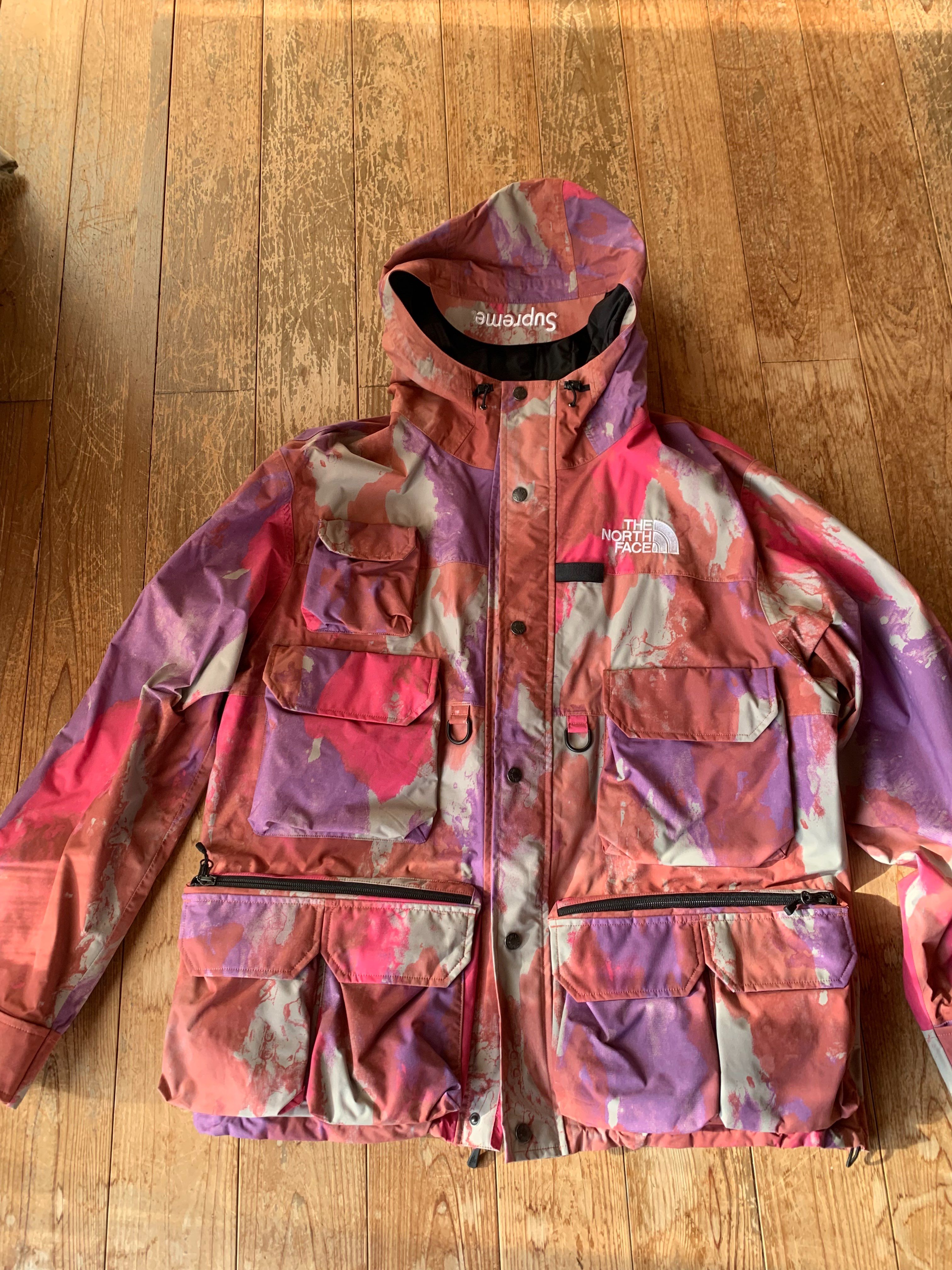 Supreme x The North Face Cargo Jacket "Pink"