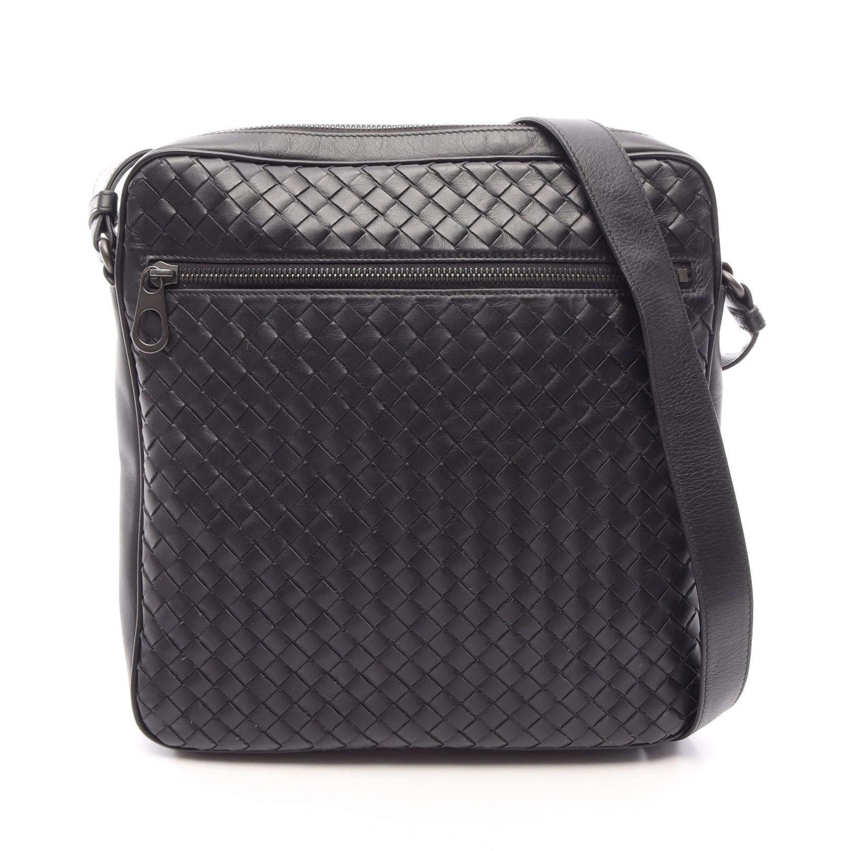 ボッテガヴェネタ BOTTEGA VENETA イントレチャート ショルダーバッグ バッグ レザー メンズ ブラック系 【中古】