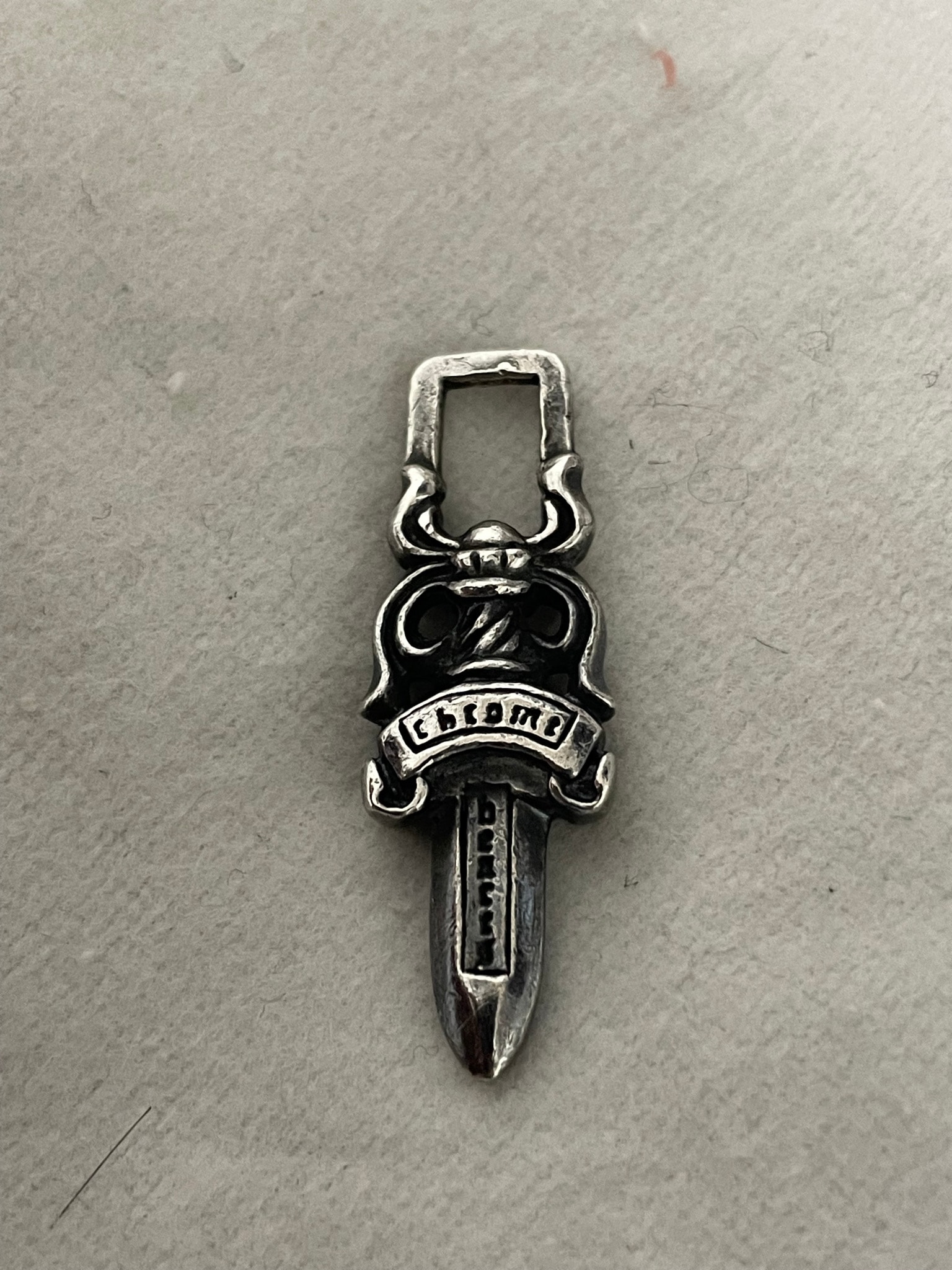 Chrome Hearts #5 Dagger Charm Zip 1 "Silver"
