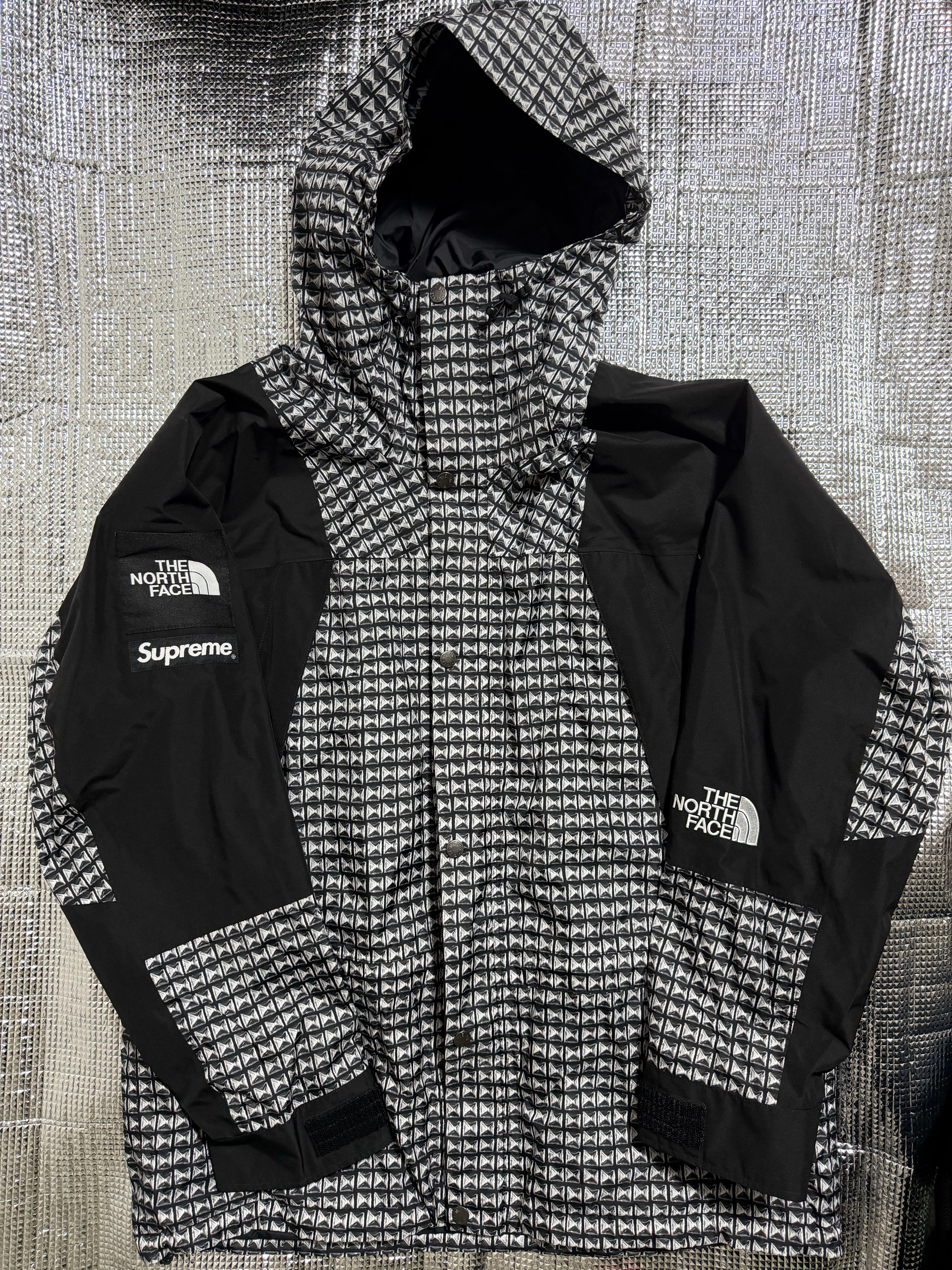 Lサイズ Supreme The North Face Studded Mountain Light Jacket シュプリーム ノースフェイス スタッズ マウンテンライトジャケット