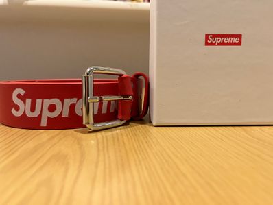 Supreme Repeat Leather Belt "Red" (22SS)