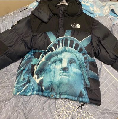 Supreme x The North Face Statue of Liberty Baltoro Jacket "Black"
