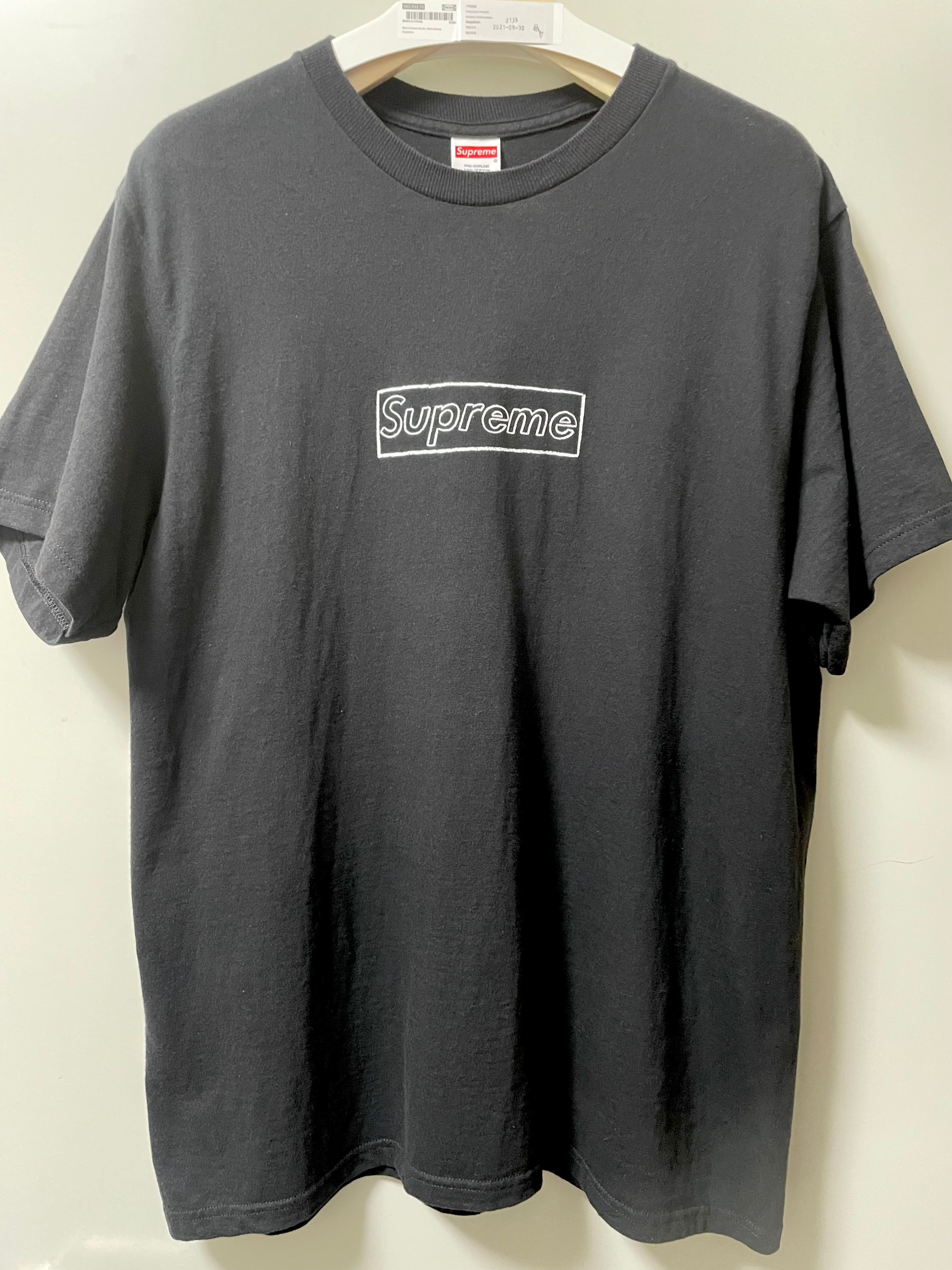 Supreme KAWS Chalk Logo Tee "Black"