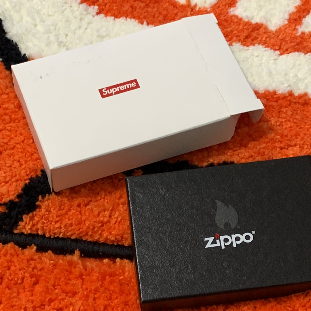 Supreme Chain Zippo 