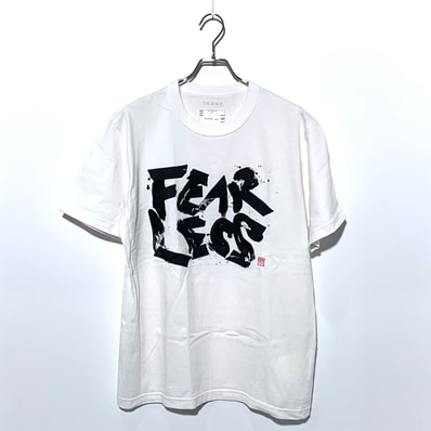sacai ×書道家 柿沼康二 Fearless S/S Tee White