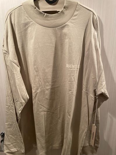 ESSENTIALS L/S TEE