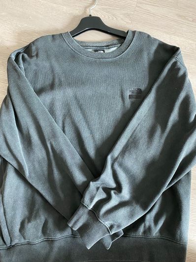 Supreme x The North Face Pigment Printed Crewneck "Black"
