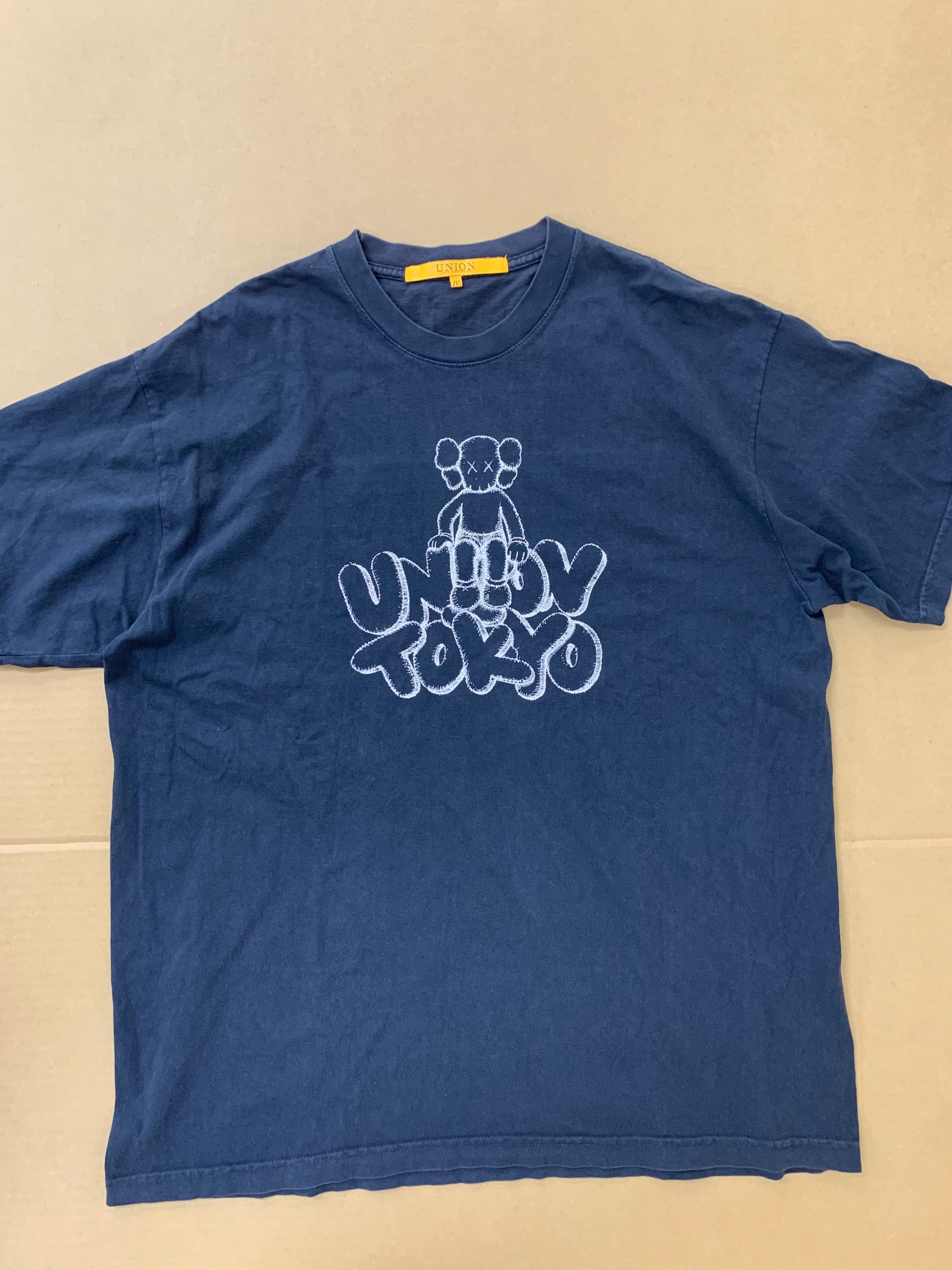 UNION KAWS tee tシャツ