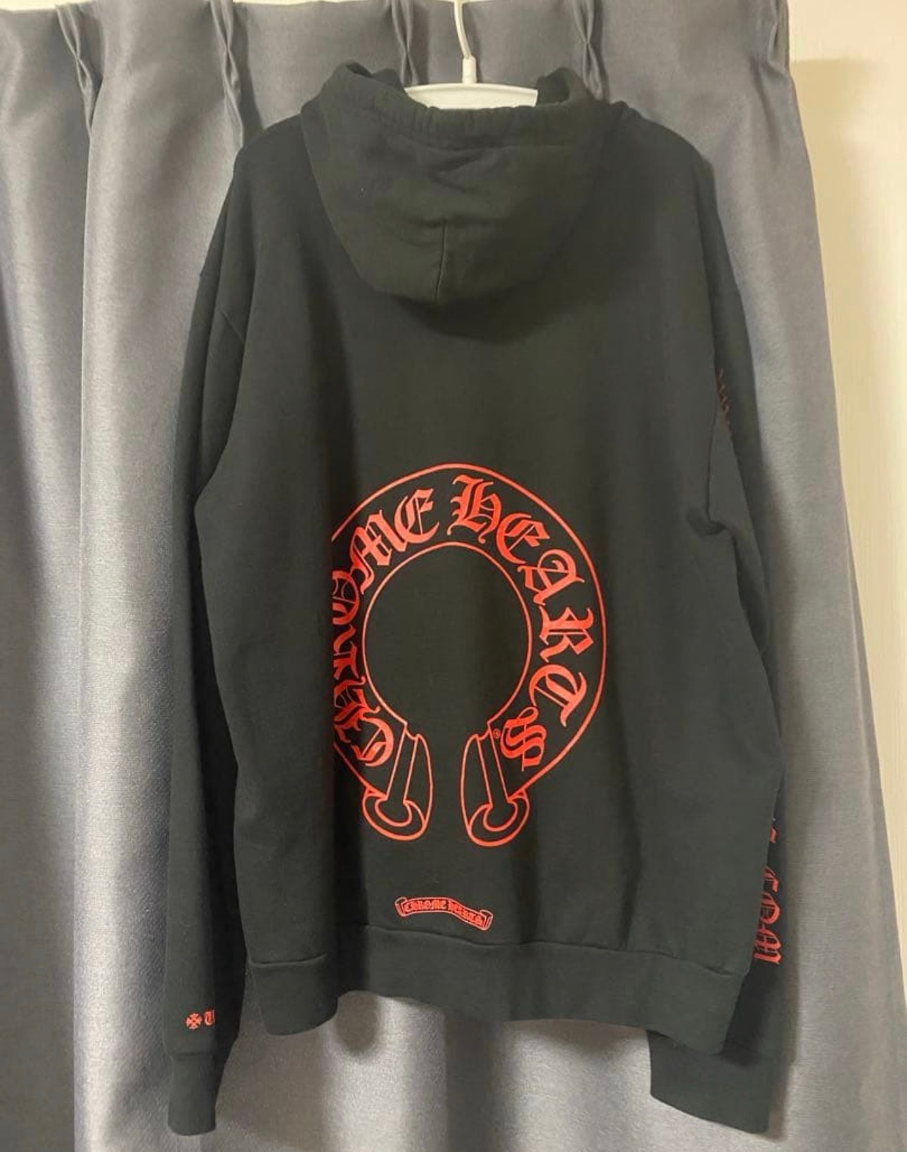 Chrome Hearts Back Horse Shoe Logo Glitter Print Hoodie Online Exclusive "Black/Red"
