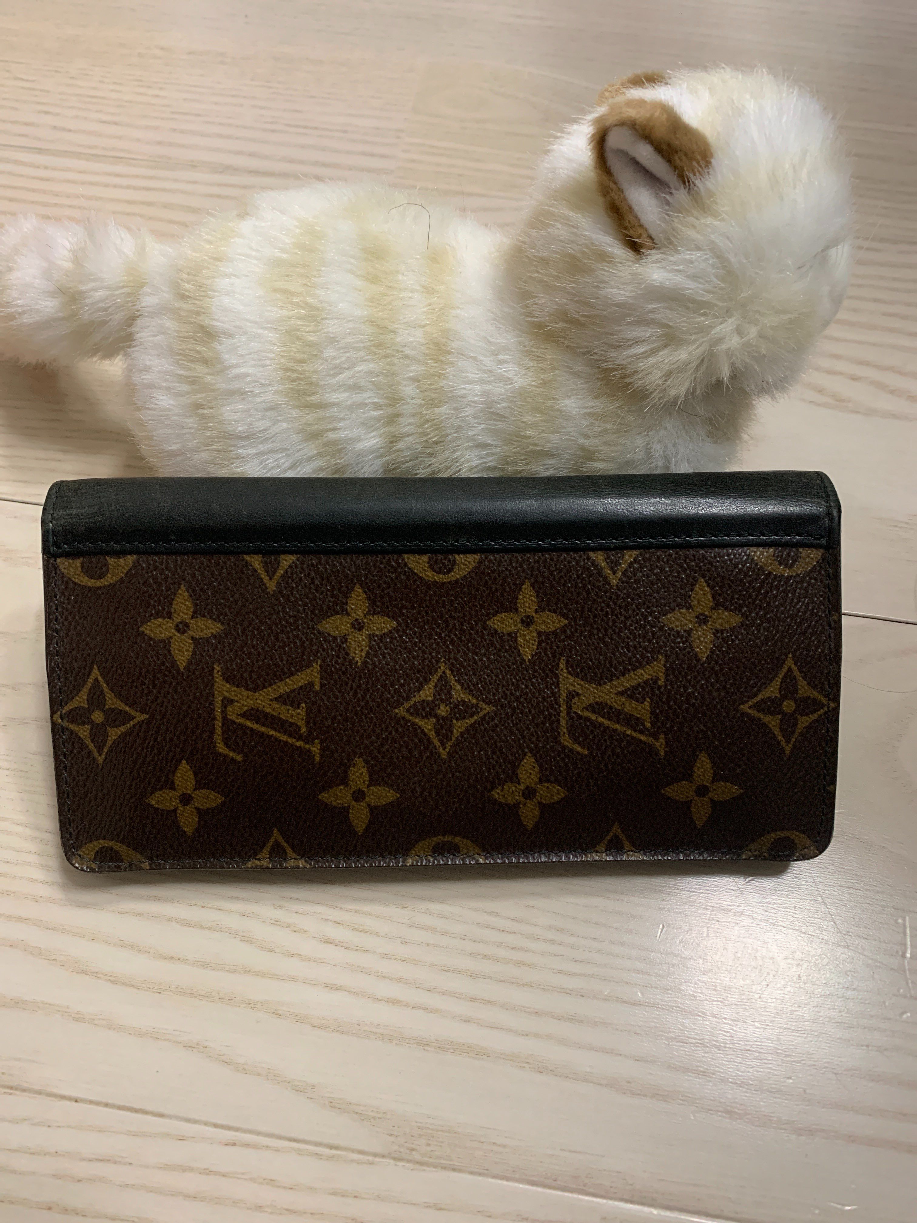 Louis Vuitton Brazza Wallet Monogram Macassar