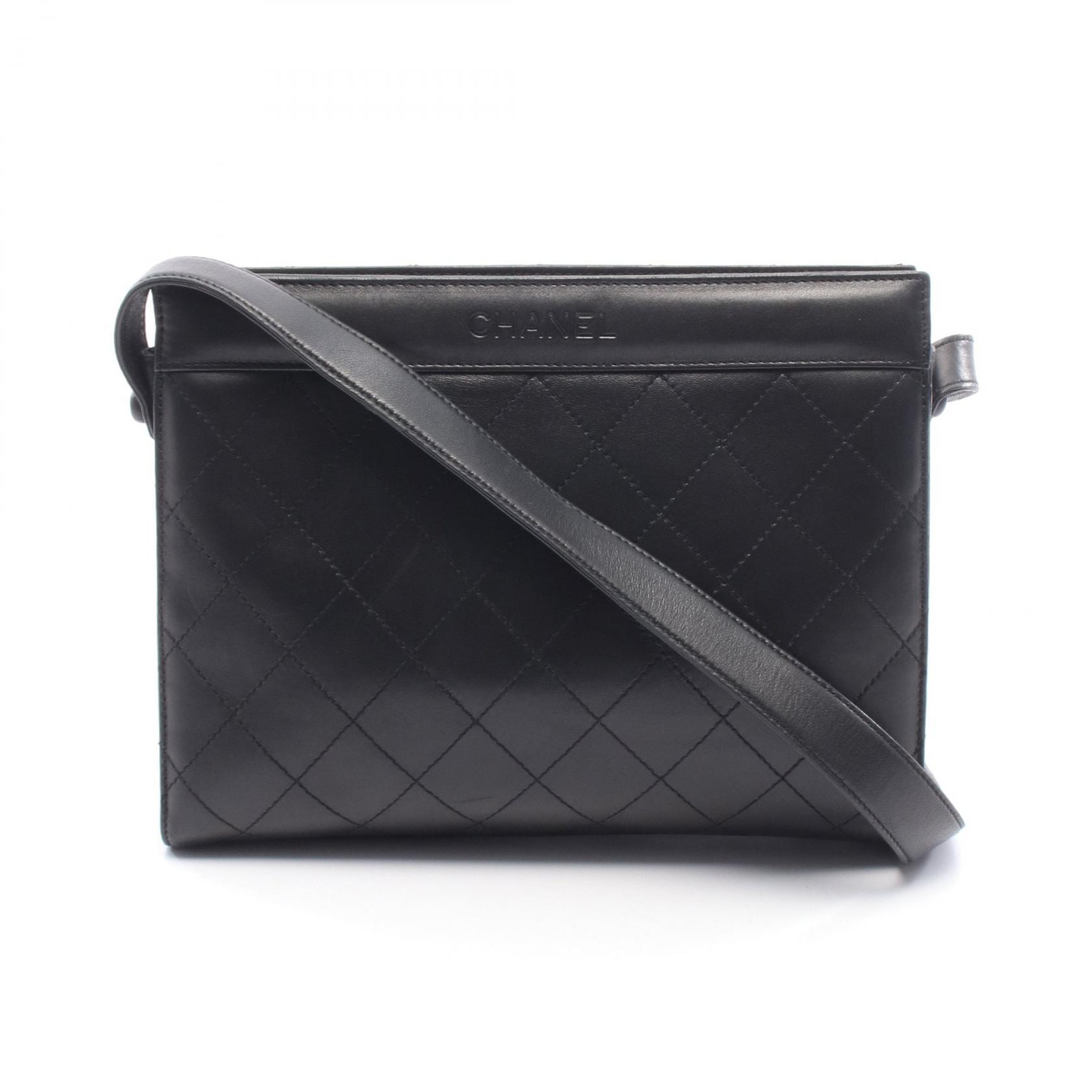 シャネル CHANEL マトラッセ ショルダーバッグ バッグ レザー レディース ブラック系 【中古】