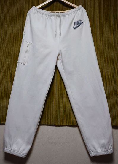 Supreme / Nike® Cargo Sweatpant "White"