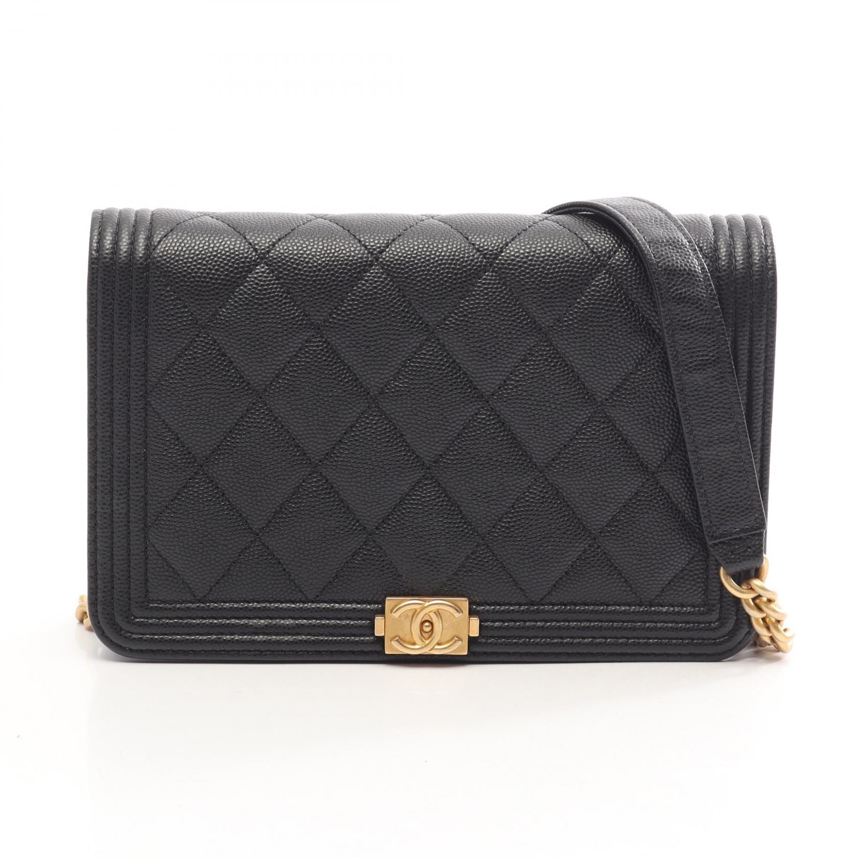 シャネル CHANEL ボーイシャネル マトラッセ ショルダーバッグ バッグ キャビアスキン(グレインドカーフ) レディース ブラック系 【中古】