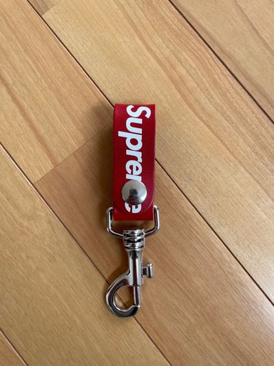 Supreme Leather Key Loop "Red"
