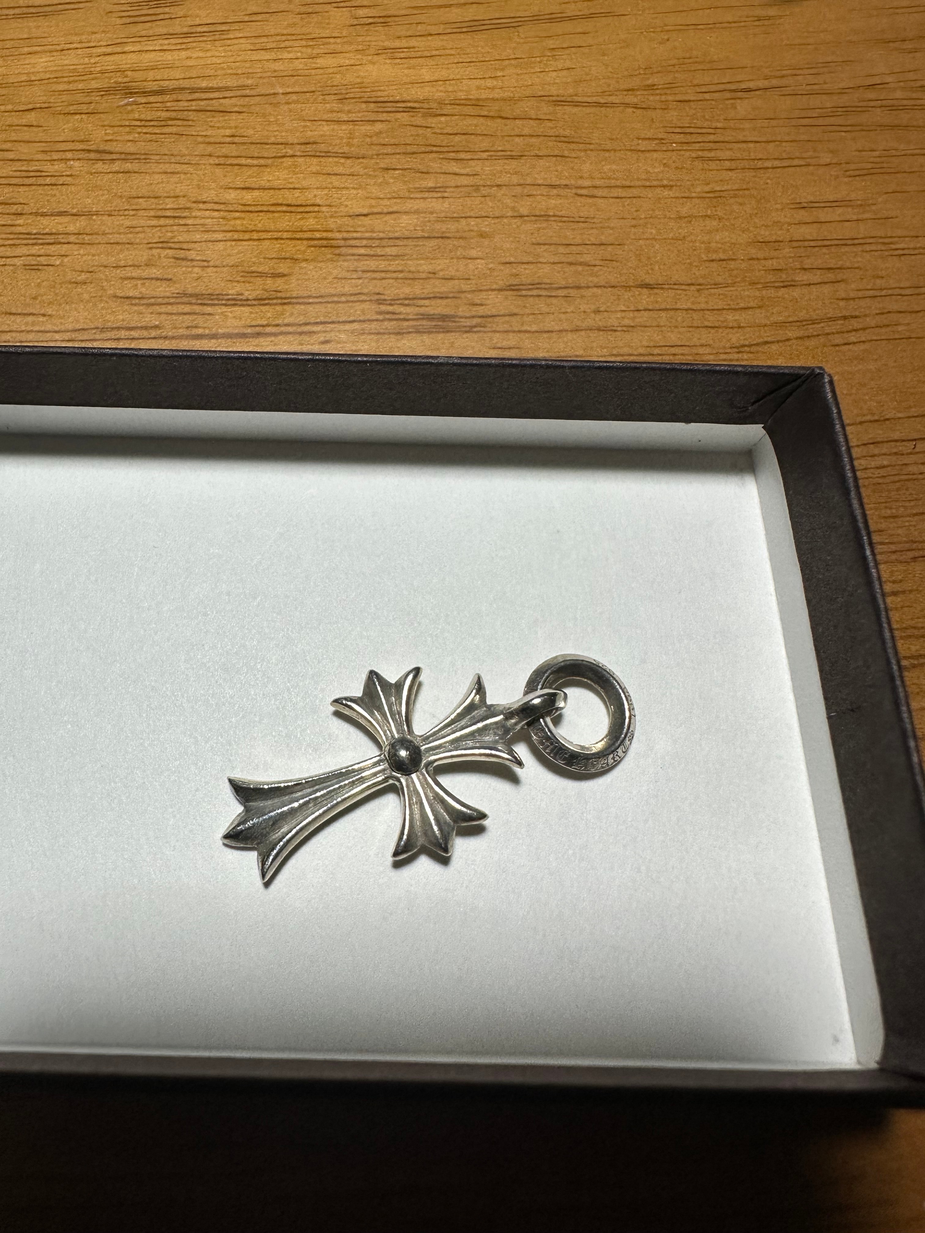 Chrome Hearts Tiny CH Cross Charm "Silver"