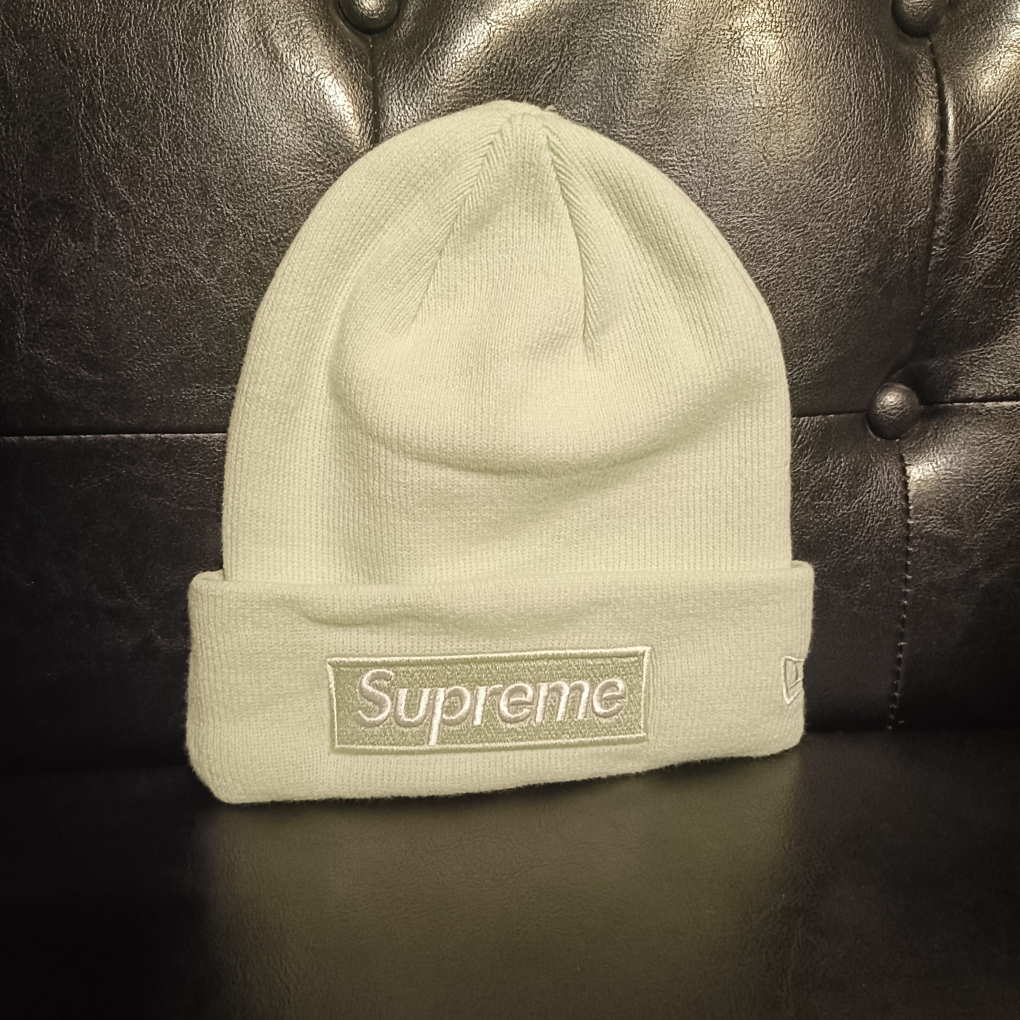 Supreme New Era Box Logo Beanie "Light Green" (23FW)