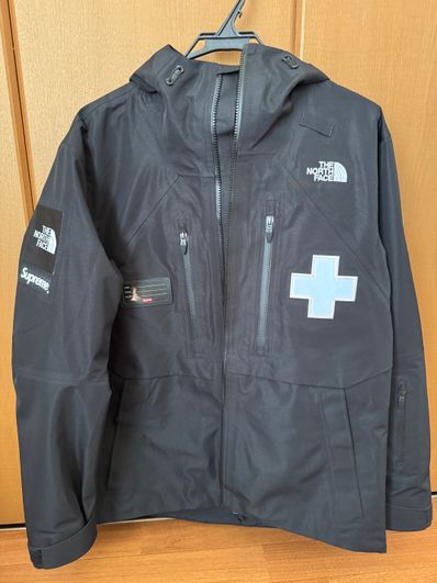 Supreme x The North Face Summit Series Rescue Mountain Pro Jacket "Black"