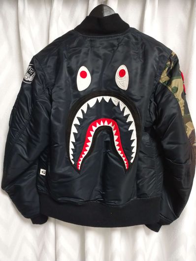 A BATHING APE SHARK MA-1