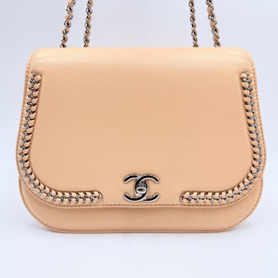 シャネル ショルダーバッグ レディース