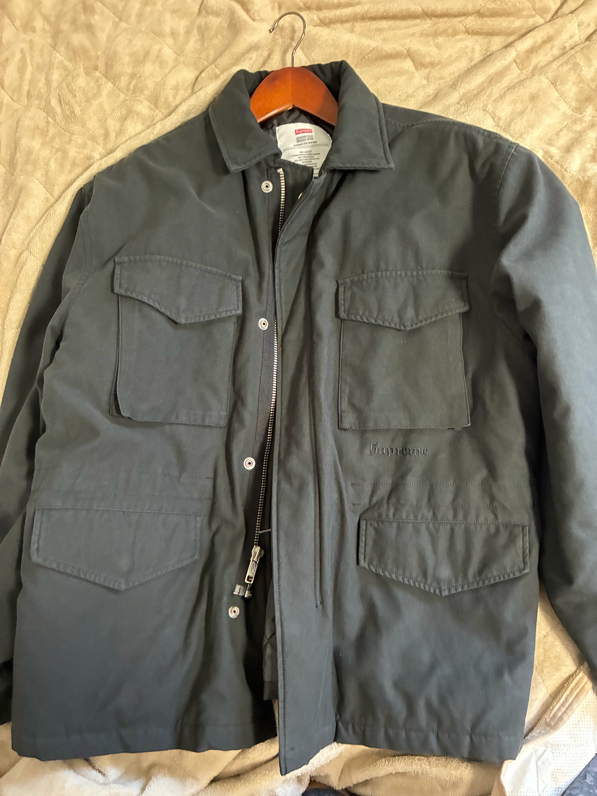 Supreme AOI Cross M52 Jacket "Black"